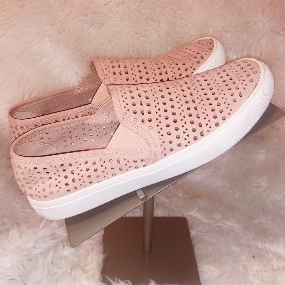 Steve Madden sneakers